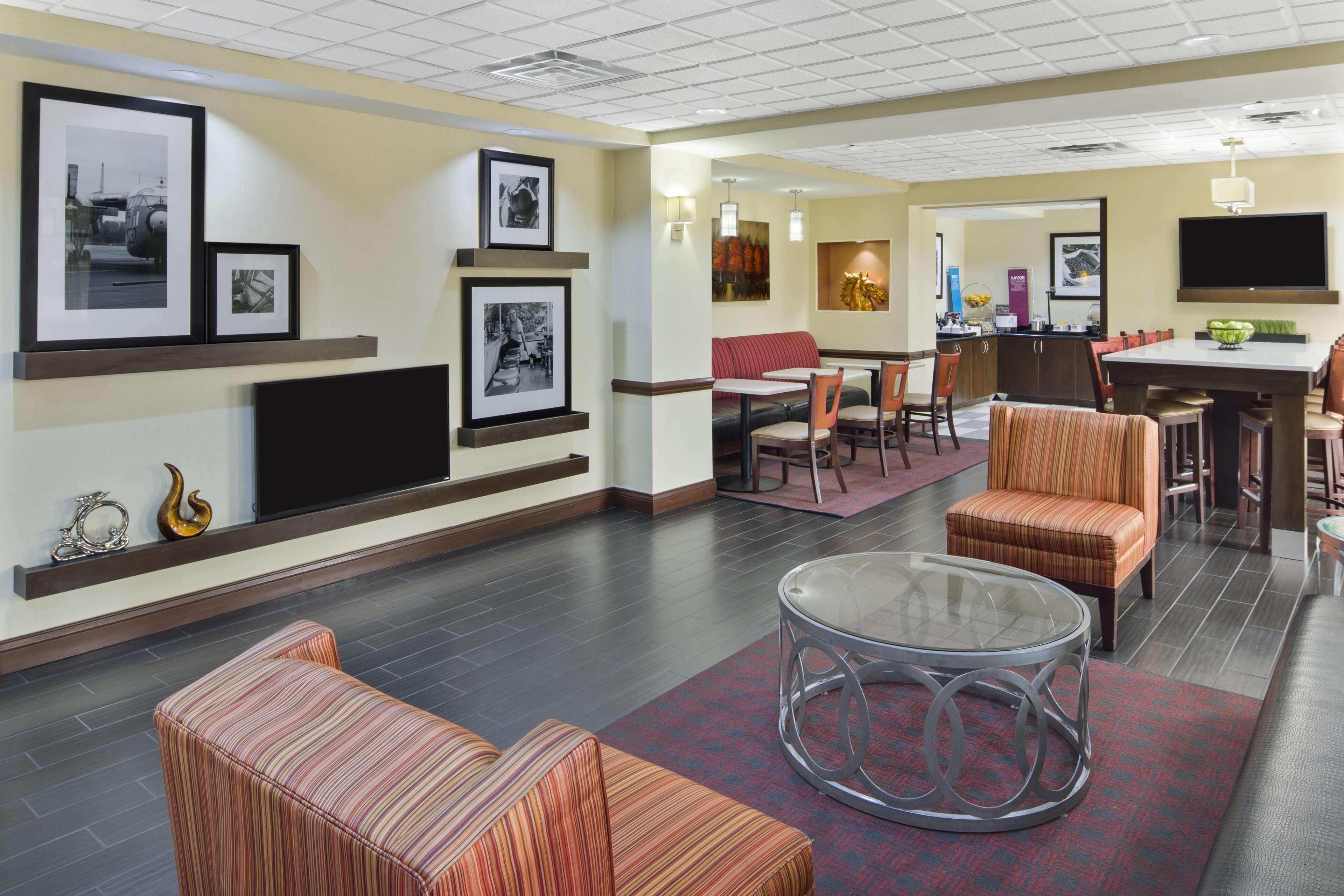 Hampton Inn Hinesville Ngoại thất bức ảnh