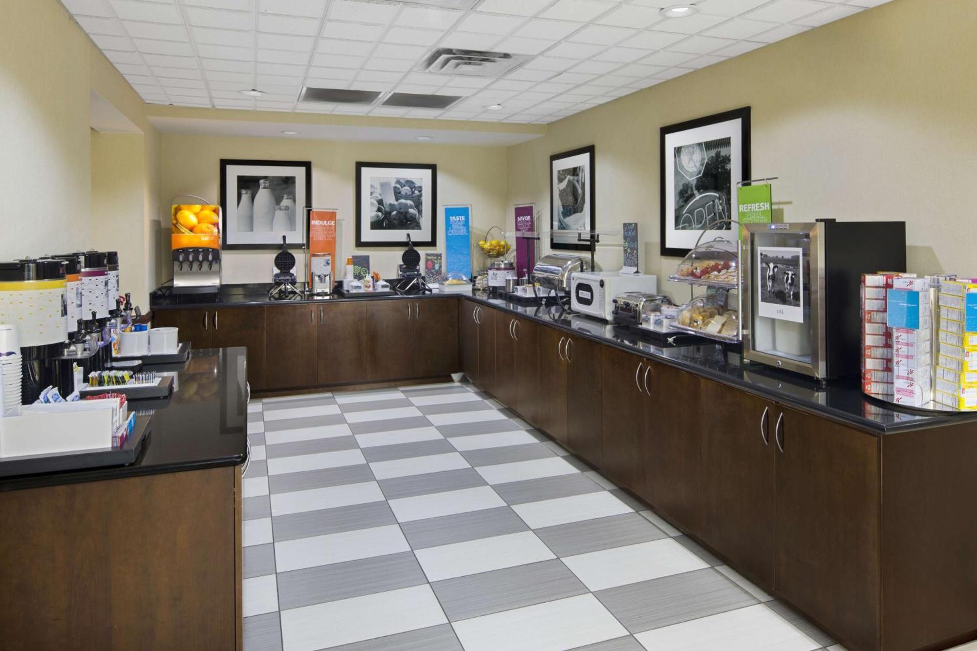 Hampton Inn Hinesville Ngoại thất bức ảnh